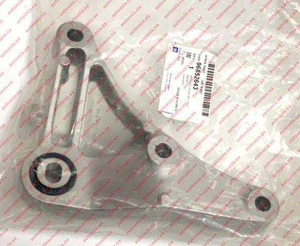 Кронштейн подушки КПП 96852643 GM