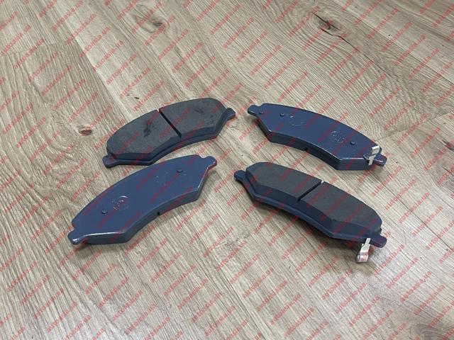 Колодки передні T213501080 MARKET (OEM)