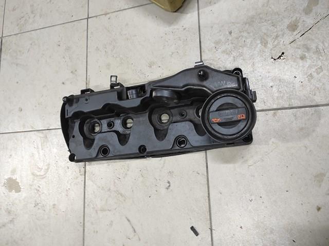 Кришка двигуна 03L103469R VAG
