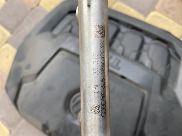 Розподільник палива 06L133317L VAG