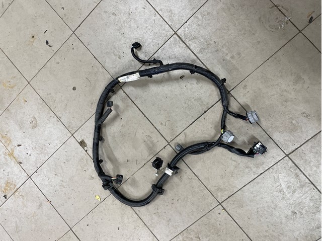 Джгут проводів моторного відсіку 240115SA0B NISSAN