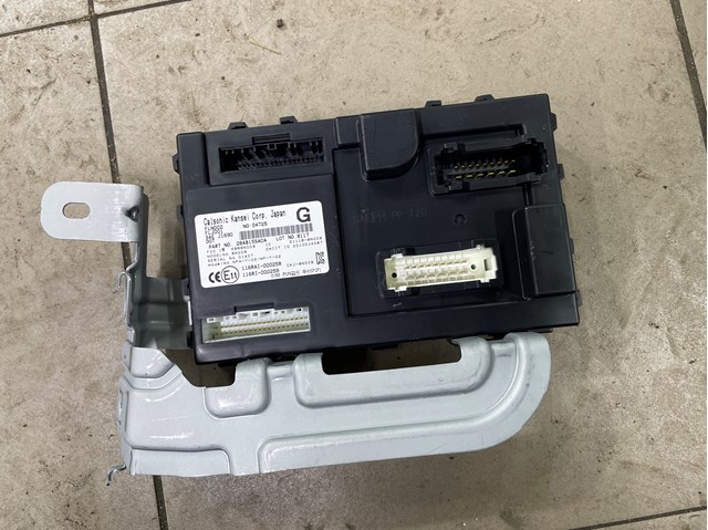 Блок комфорту 284B15SA0A NISSAN