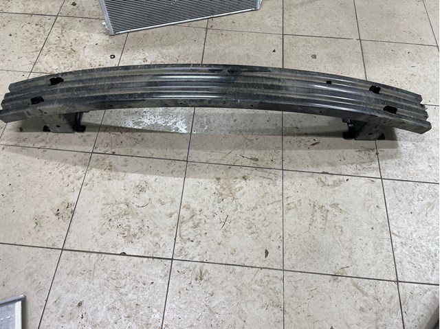 Шина бампера заднього 850305SA0A NISSAN
