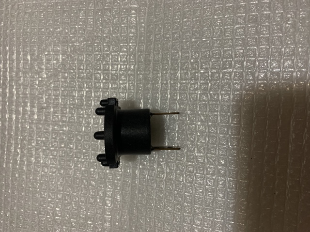Цоколь лампи в фару B28V510A3A MAZDA