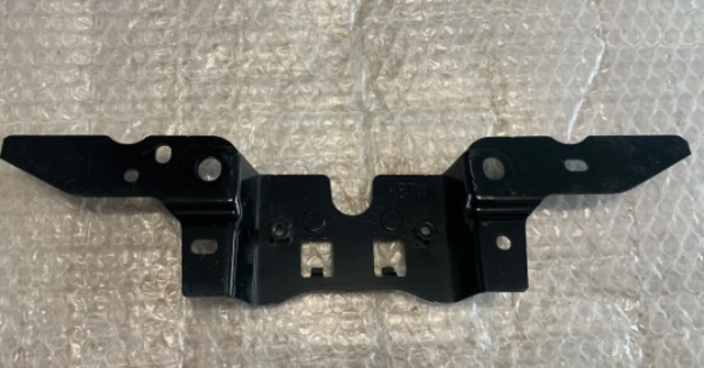 Кронштейн замку капоту KB7W5215Y MAZDA