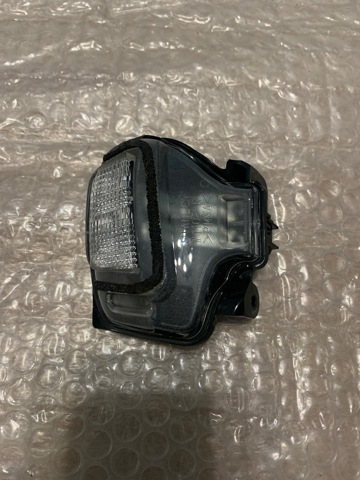 Покажчик повороту дзеркала, правий KD5369122B MAZDA