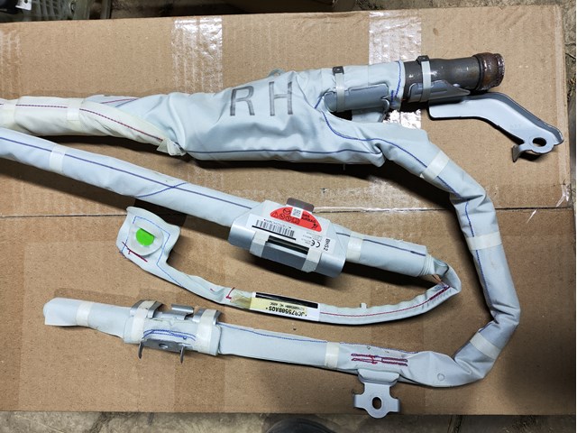 Подушка безпеки, бічна, права, AIRBAG BHS257KM0B MAZDA