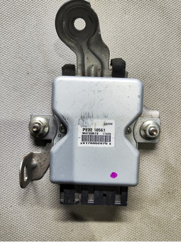 Модуль (блок) управління паливного насоса PE0218561 MAZDA