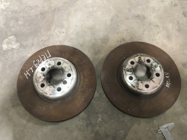 Гальмо дискове переднє 34116860907 BMW