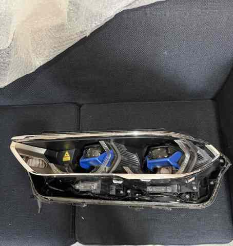 Блок фара ліва 63117933343 BMW