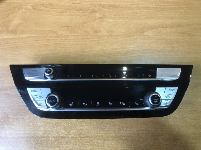 Апаратура регулювання контролю кондиціонування повітря 64115A481B6 BMW