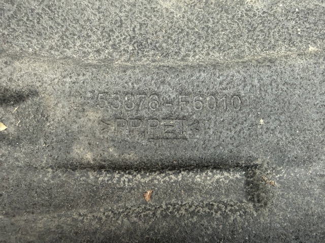 Підкрилок передній лівий 53876F6010 TOYOTA