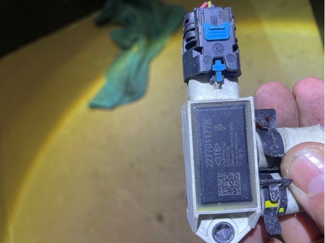 Датчик тиску вихлопних газів 227701177R RENAULT