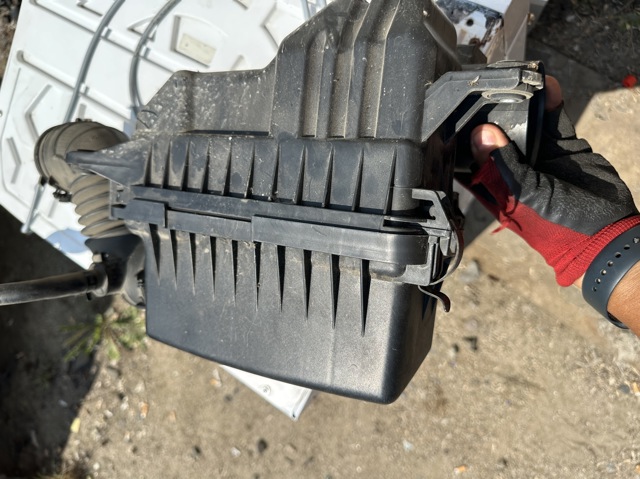 Корпус повітряного фільтра 281103X000 HYUNDAI