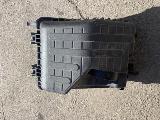 Коробка фільтра 28110B8100 HYUNDAI