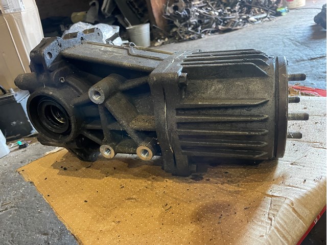Редуктор заднього моста (головна передача) Mitsubishi Outlander II XL