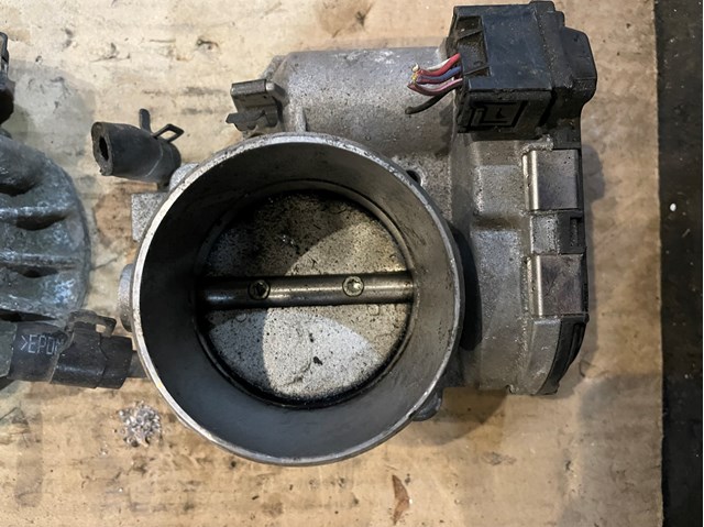 Блок дросельної заслінки 3510025400 HYUNDAI