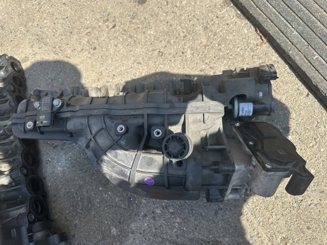Блок дросельної заслінки 351002F900 HYUNDAI
