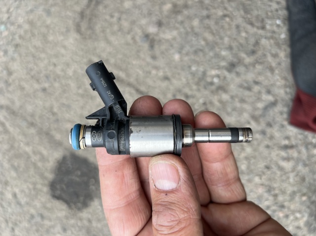 Форсунки електромагнітні 353102GTA0 HYUNDAI
