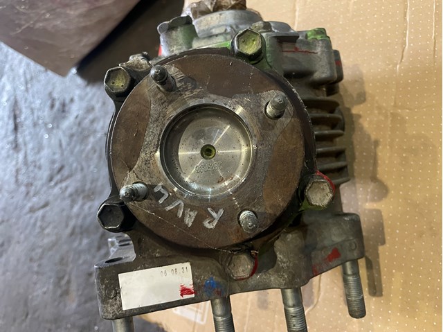 Міжосьовий диференціал 3610042091 TOYOTA