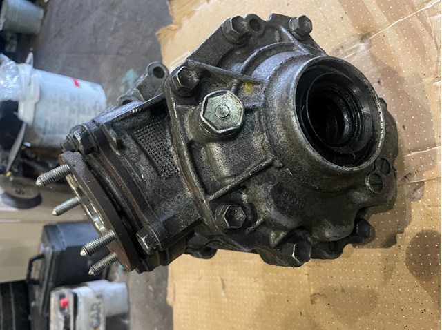 Міжосьовий диференціал 3610042150 TOYOTA