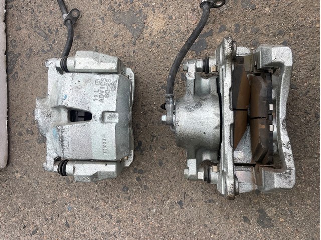 Супорт гальмівний, передній, лівий 4775006321 TOYOTA