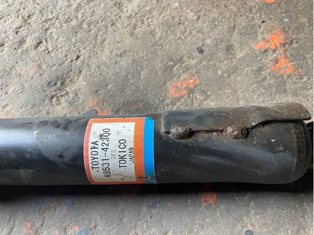 Стійка задня права 4853142300 TOYOTA