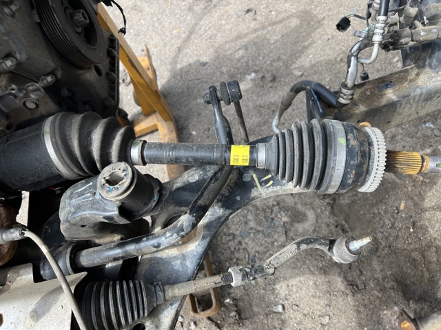 Піввісь передня, права 49501C5450 HYUNDAI
