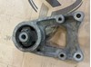 Траверса заднього редуктора, ліва 5238042120 TOYOTA