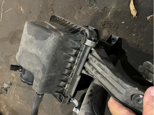 Коробка фільтра 68060812AA CHRYSLER