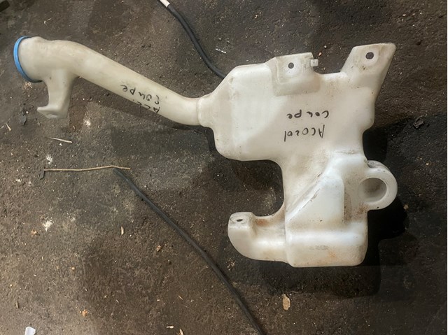 Водяний бачок омивача скла 76841TA5A01 HONDA