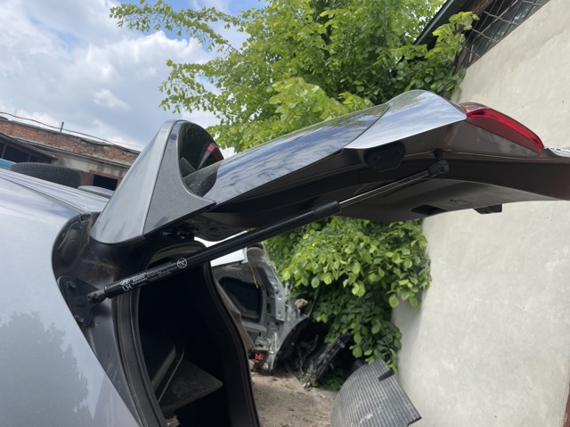 Амортизатор кришки багажника / двері 3/5-ї задньої 81830S2000 HYUNDAI