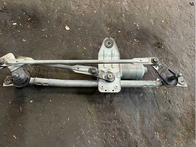 Трапеція склоочисника 98120C5000 HYUNDAI