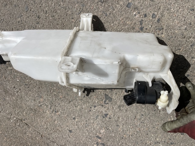 Бачок для омивайки 98610S2000 HYUNDAI