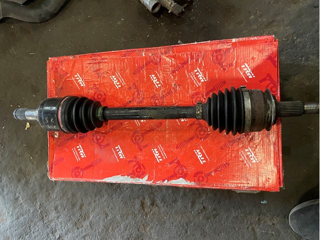 Привід лівий FTC32560X MAZDA