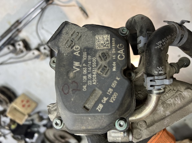 Блок дросельної заслінки 04L128063P VAG
