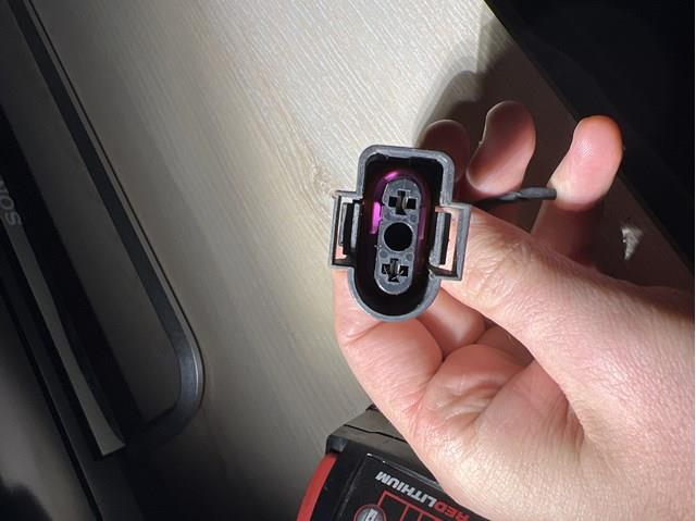 Датчик рівня бачка склоомивача 1J0973202 VAG