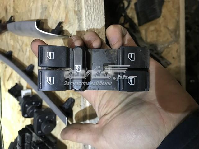Кнопки переднього лівого склопід'ємника 1Z0959858B VAG