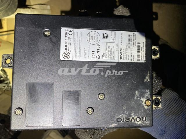 Блок керування мультимедійний 3C8035730C VAG