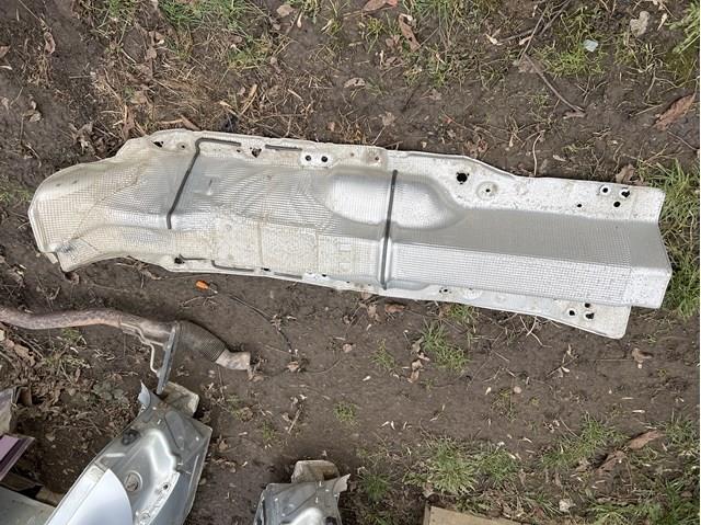 Захист днища, середня частина 3T0825671 VAG
