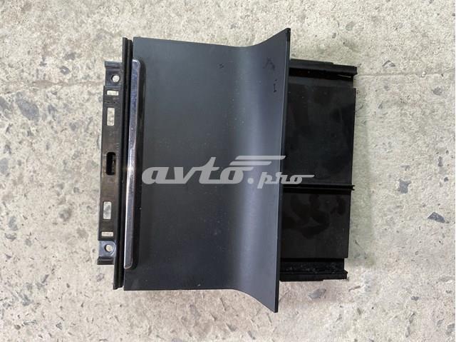 Попільничка центральної консолі 3T0857962B VAG