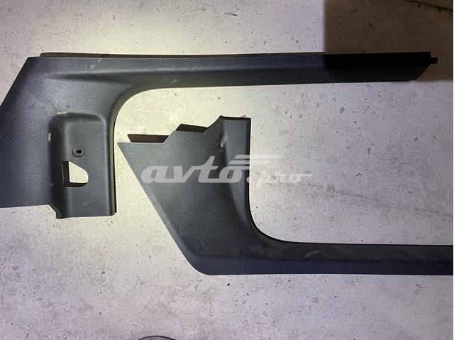 Накладка дверного порога внутрішня, передня ліва 3T0863483A VAG