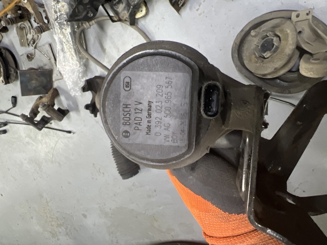 Водяний насос охолодження електричний додатковий 5G0965567 VAG