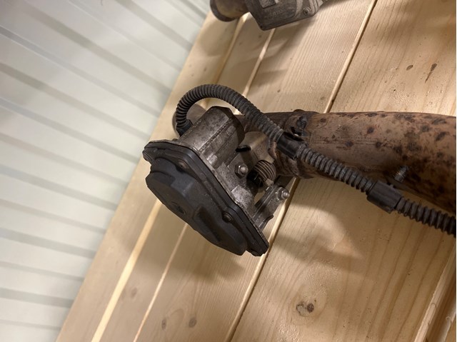 Клапан / актуатор приводу заслінки EGR 5Q0253691J VAG