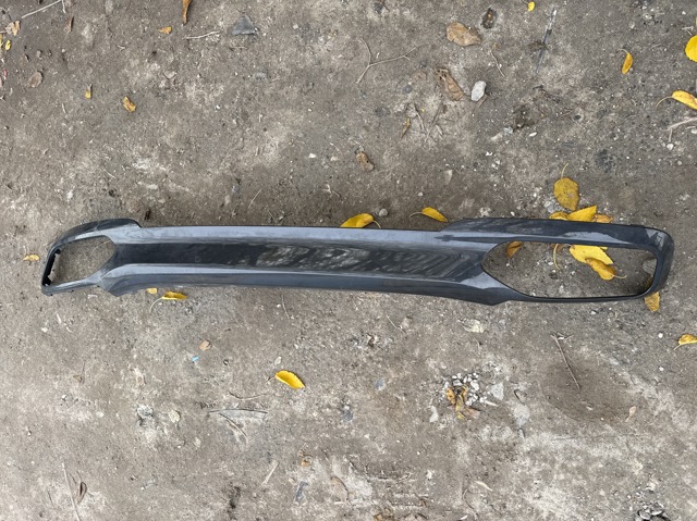 Бампер задній, нижня частина 51128061150 BMW