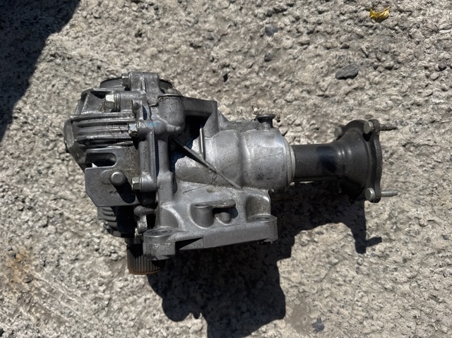 Коробка роздавальна KN0327500 MAZDA