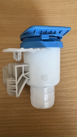 Кришка бака омивача 5G0955455 VAG
