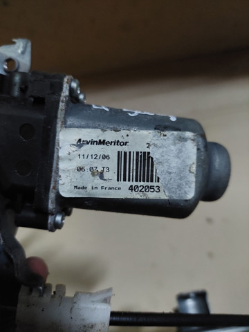 Механізм стеклопод'емника двері задньої, лівої 402053A NISSAN