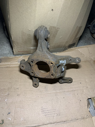 Цапфа поворотного кулака 527102G011 HYUNDAI