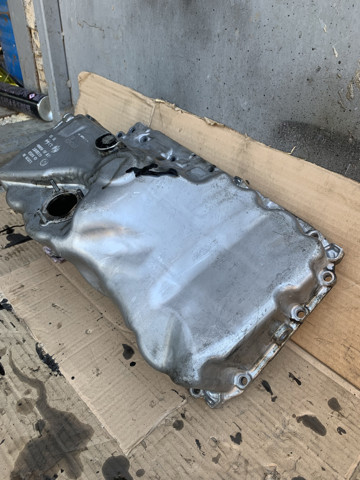 Піддон двигуна 8513658 BMW